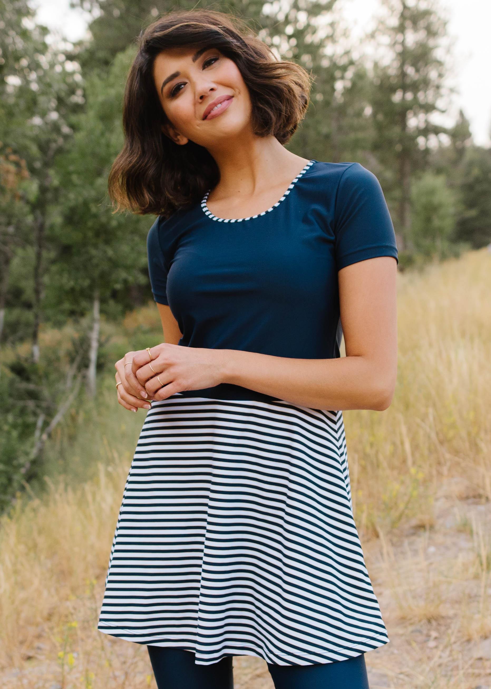 Navy/Sunshine Sails