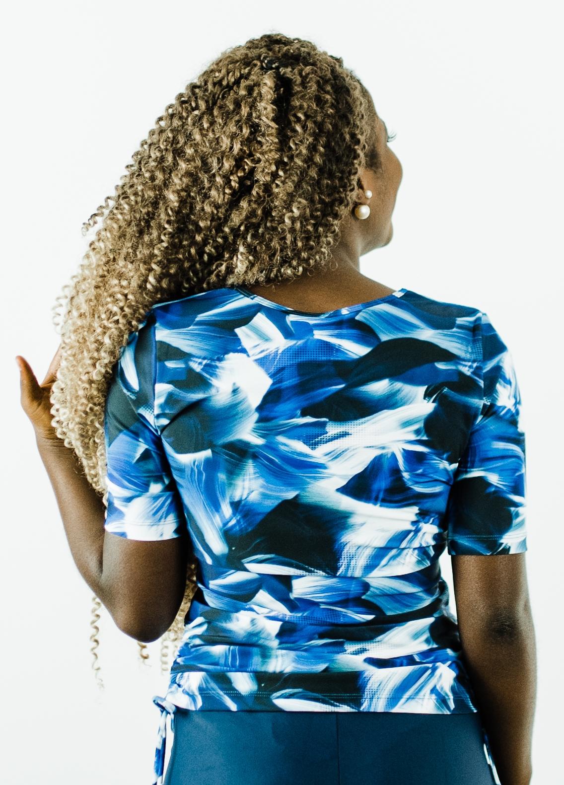 Navy Wave